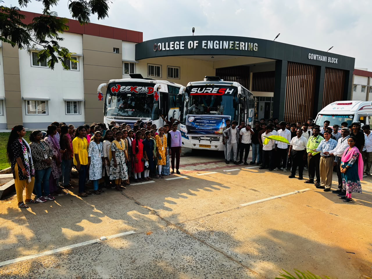 College students beginning a group journey with Weekend buses